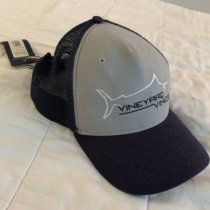 Vineyard vines marlin trucker hat
